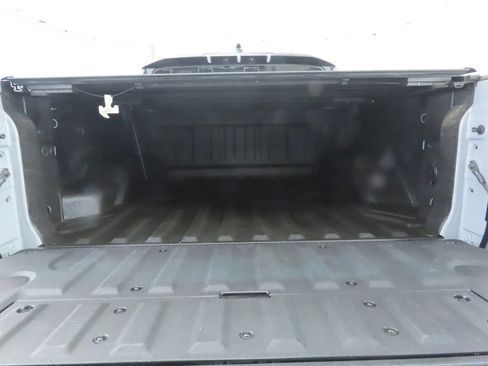 Used 2024 GMC Hummer EV 3X w/ LPO, Illumination Package image 29