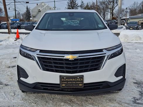 Used 2024 Chevrolet Equinox LS image 3