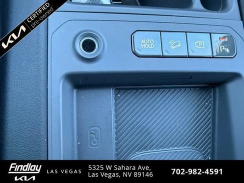 Certified 2024 Kia EV9 Wind AWD/4WD image 16