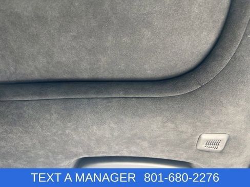 Used 2022 BMW 750i xDrive w/ Autobahn Package image 30