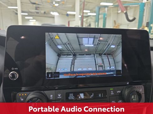 Certified 2024 Toyota Grand Highlander XLE image 24