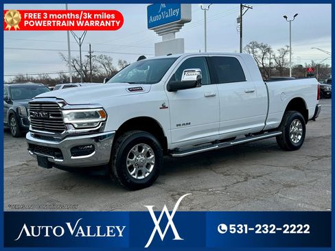 Used 2024 RAM 2500 Laramie AWD/4WD image 3