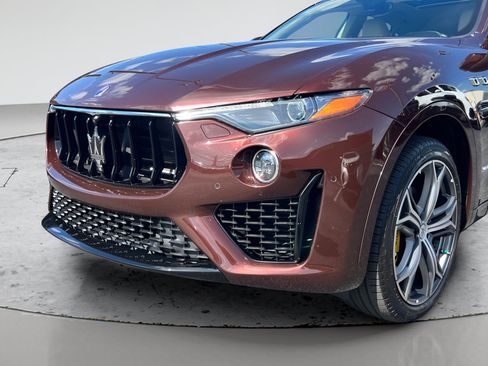 Used 2019 Maserati Levante GranSport AWD/4WD image 38
