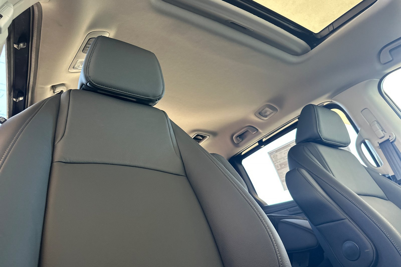 New 2026 Honda Odyssey EX-L image 18