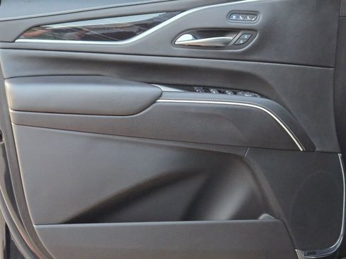 Used 2023 Cadillac Escalade V image 23