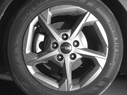 Used 2025 Kia K4 LXS image 12