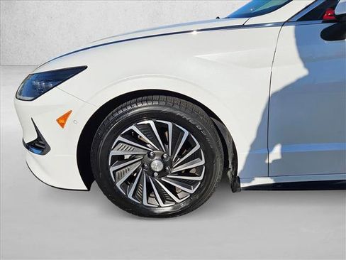 Used 2022 Hyundai Sonata Limited FWD image 22