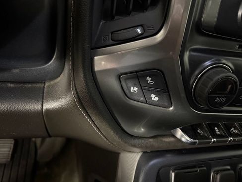 Used 2017 Chevrolet Silverado 1500 LTZ Z71 w/ LTZ Plus Package AWD/4WD image 17