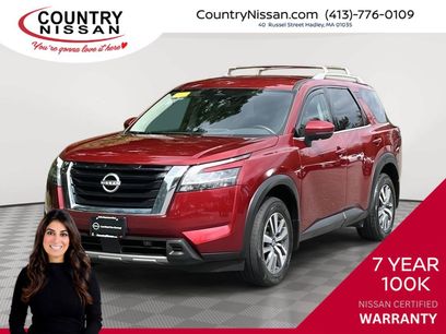 Used 2024 Nissan Pathfinder SL