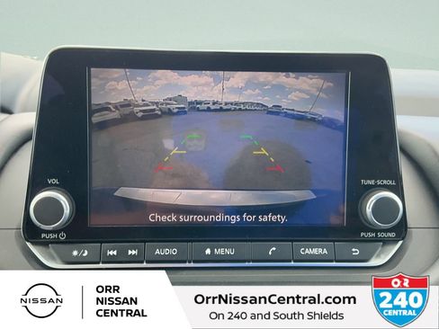 Used 2025 Nissan Rogue SV w/ SV Premium Package FWD image 26