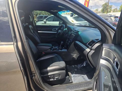 Used 2016 Ford Explorer XLT w/ Equipment Group 202A AWD/4WD image 24