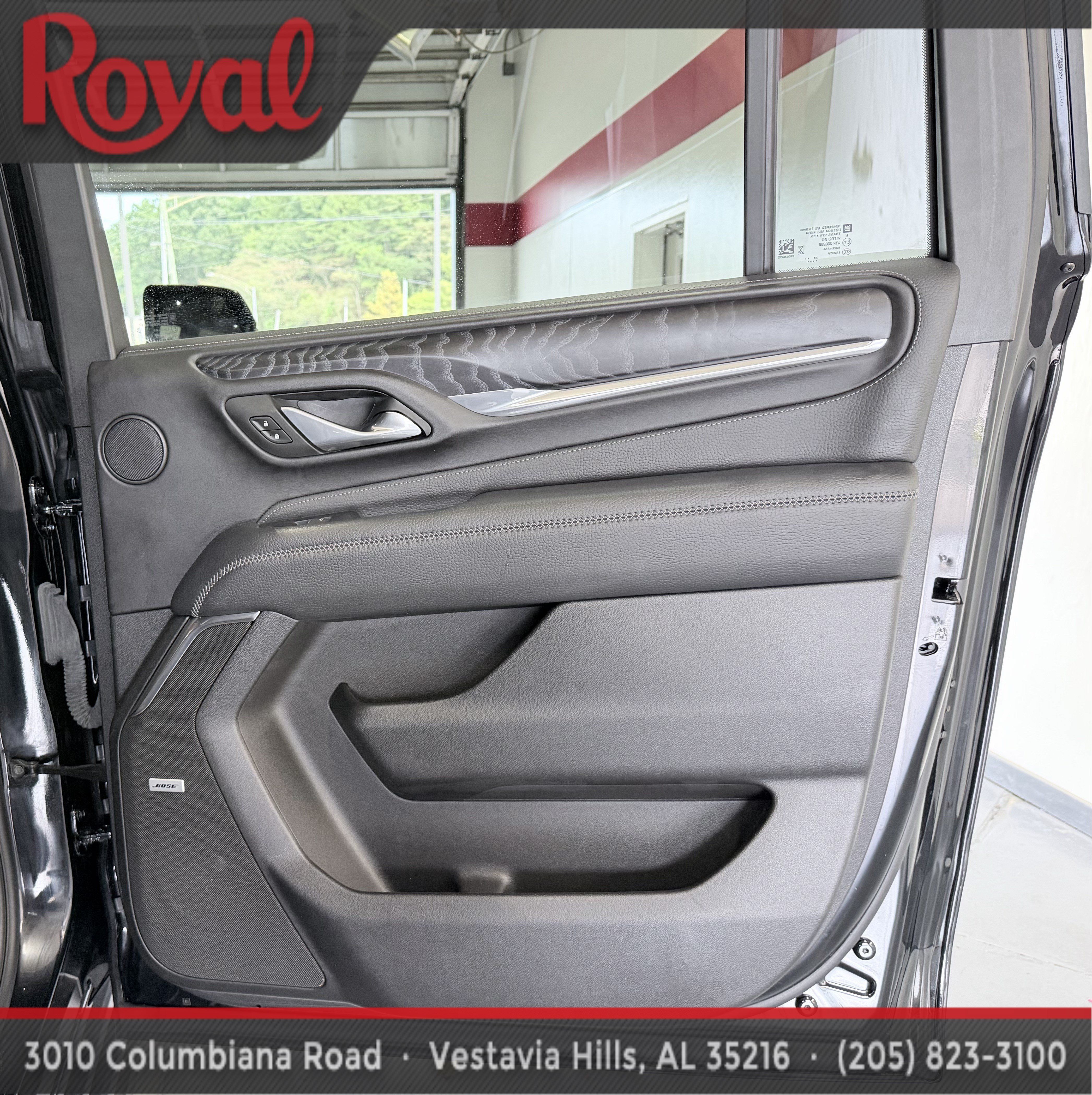 Used 2024 GMC Yukon XL Denali RWD image 19