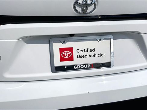 Used 2026 Toyota Corolla LE FWD image 10
