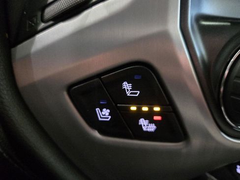 Used 2018 GMC Sierra 1500 SLT image 45