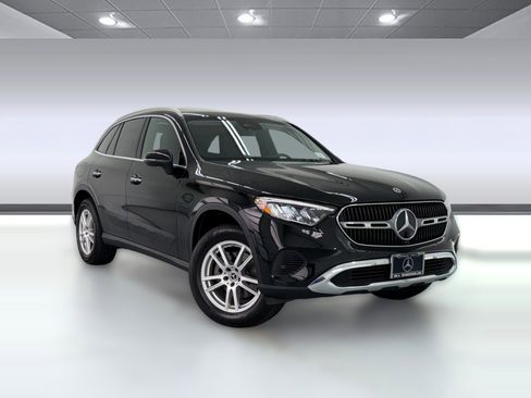 Used 2023 Mercedes-Benz GLC 300 4MATIC image 6