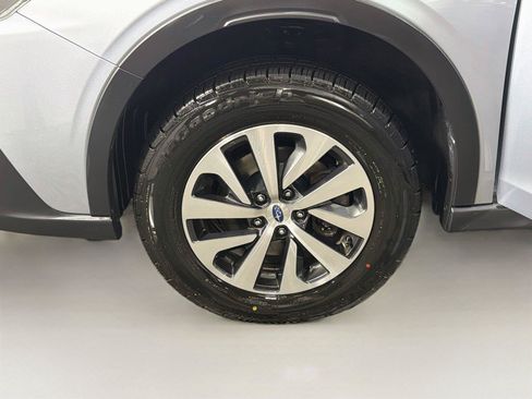 Used 2020 Subaru Outback Premium AWD/4WD image 33