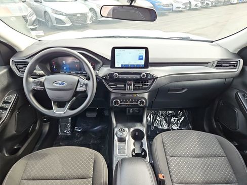 Used 2025 Ford Escape Active image 9