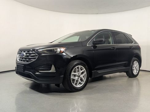 Used 2024 Ford Edge SEL AWD/4WD image 3