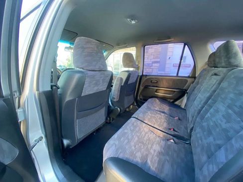Used 2002 Honda CR-V LX image 10