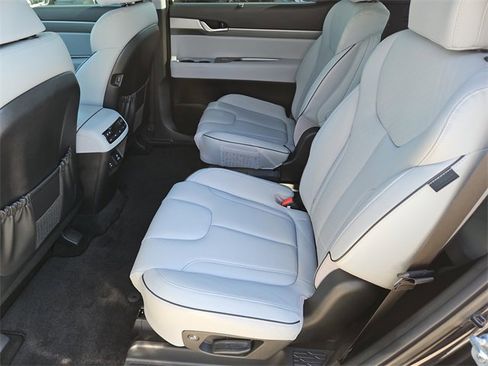Used 2025 Hyundai Palisade SEL image 19
