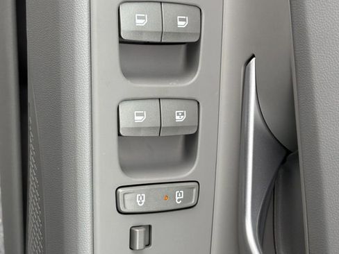 New 2026 Hyundai Elantra SEL Sport image 18