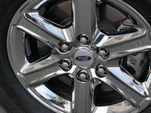 Used 2024 Ford F150 XLT w/ Equipment Group 302A MID image 13