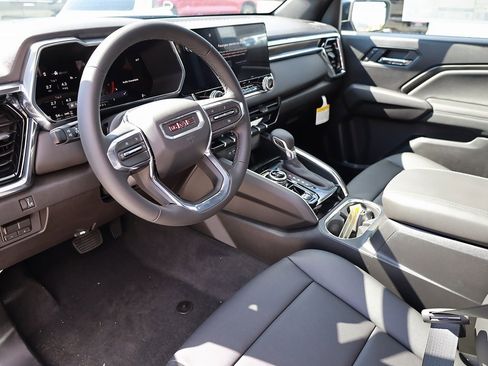 New 2026 GMC Canyon Elevation w/ Convenience Package image 12