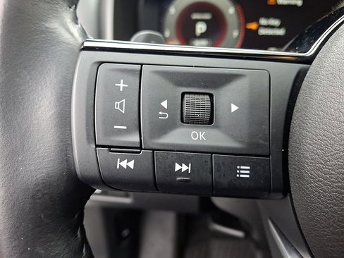 Certified 2023 Nissan Rogue Platinum w/ Platinum Premium Package image 21