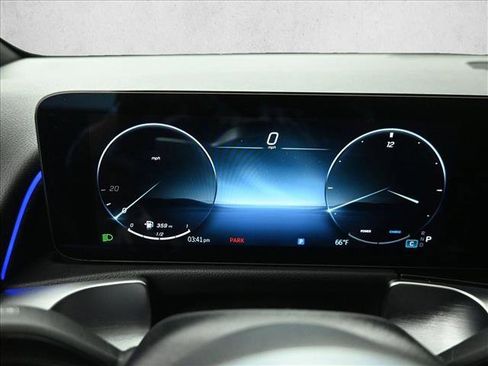 Certified 2026 Mercedes-Benz GLB 250 4MATIC image 13