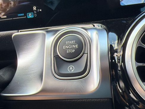 New 2026 Mercedes-Benz GLB 250 4MATIC image 24