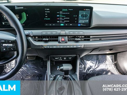 Used 2025 Kia K4 FWD image 39
