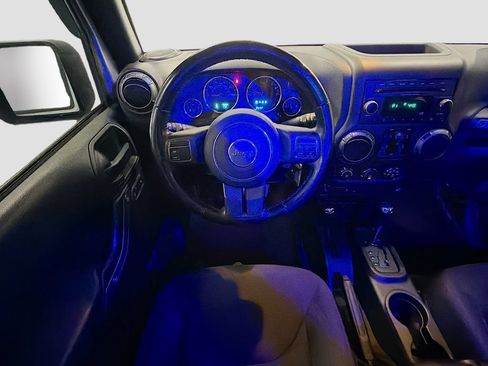 Used 2018 Jeep Wrangler Unlimited Sport S AWD/4WD image 20