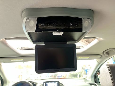 Used 2022 Honda Odyssey EX-L image 25