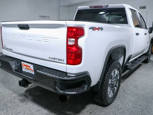Used 2022 Chevrolet Silverado 2500 Custom w/ Gooseneck/5TH Wheel Package AWD/4WD image 7