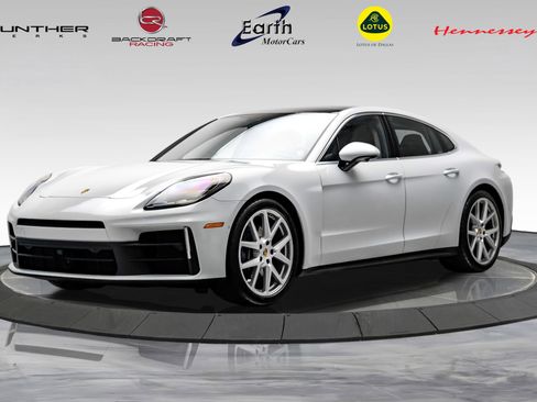 Used 2025 Porsche Panamera w/ Premium Package image 1