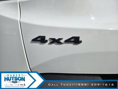 Used 2023 Jeep Renegade Altitude image 12