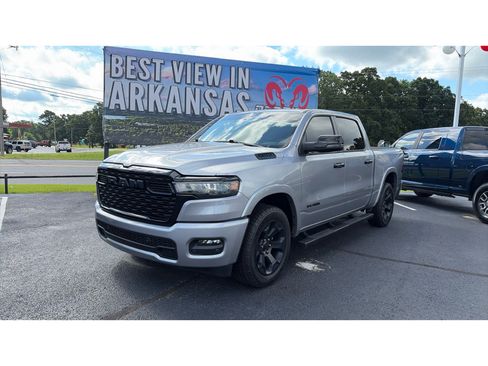 Used 2025 RAM 1500 Big Horn AWD/4WD image 1