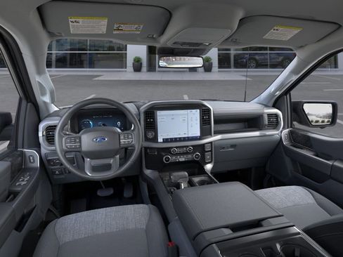 New 2025 Ford F150 Lightning XLT image 9