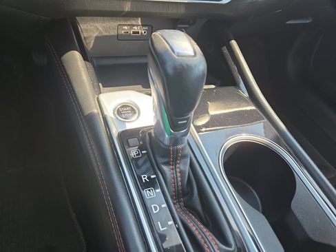 Used 2024 Nissan Altima 2.5 SR FWD image 31