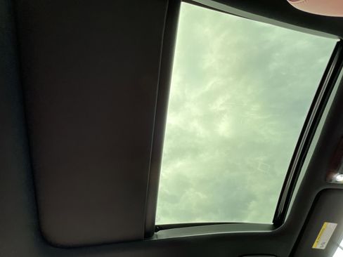 Used 2023 Kia K5 GT-Line image 24