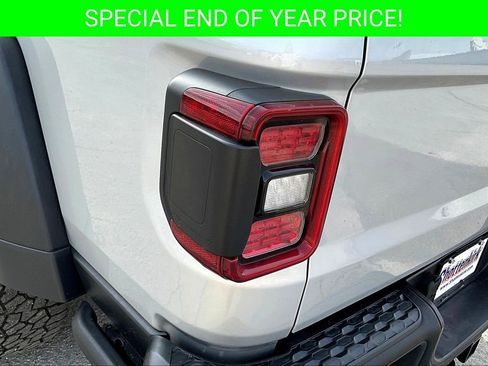 Used 2023 Jeep Gladiator Rubicon w/ LED Lighting Group image 24