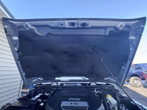 Used 2016 Jeep Wrangler Sahara w/ Dual Top Group image 36