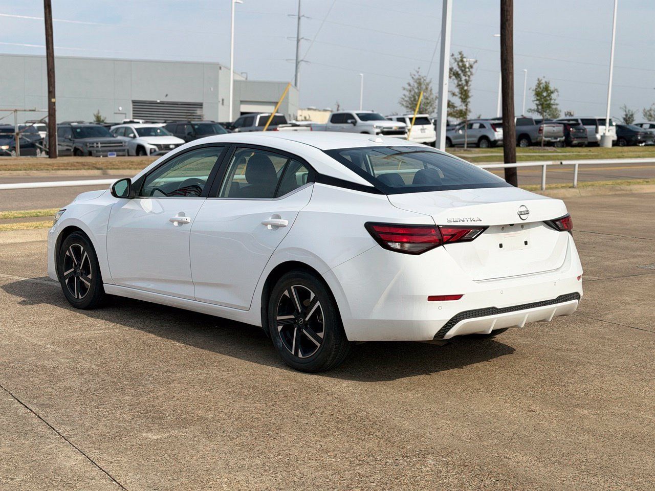 Certified 2025 Nissan Sentra SV FWD image 4
