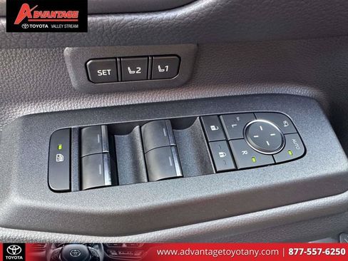 Certified 2026 Toyota Land Cruiser w/ Premium Package AWD/4WD image 22