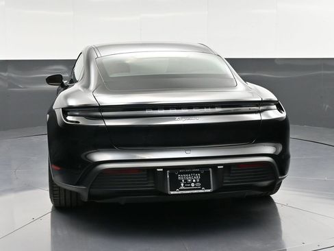 Certified 2023 Porsche Taycan image 7