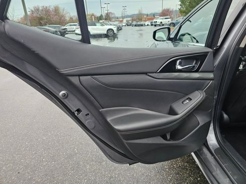 Used 2023 Nissan Maxima SL image 19