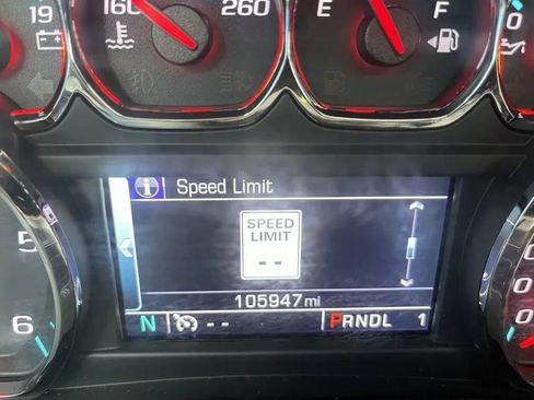 Used 2017 Chevrolet Silverado 2500 High Country AWD/4WD image 24