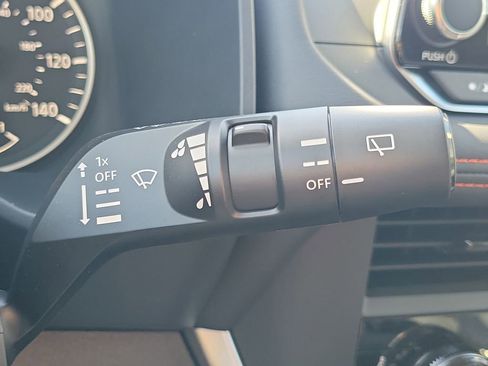 New 2026 Nissan Rogue SV AWD/4WD image 31