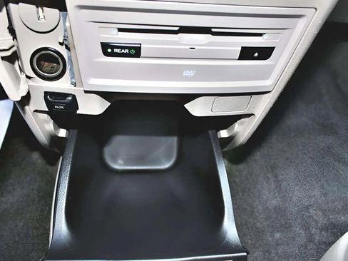 Used 2016 Honda Odyssey SE image 24