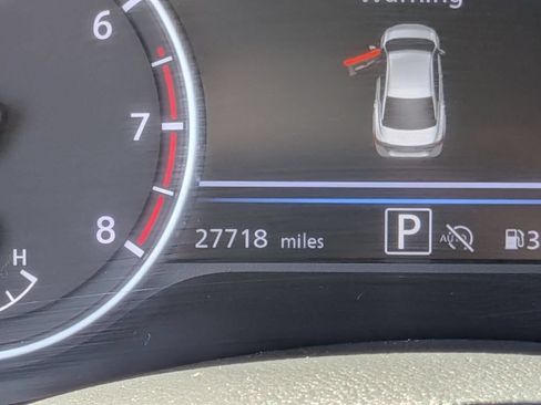 Used 2025 Nissan Sentra SV FWD image 20